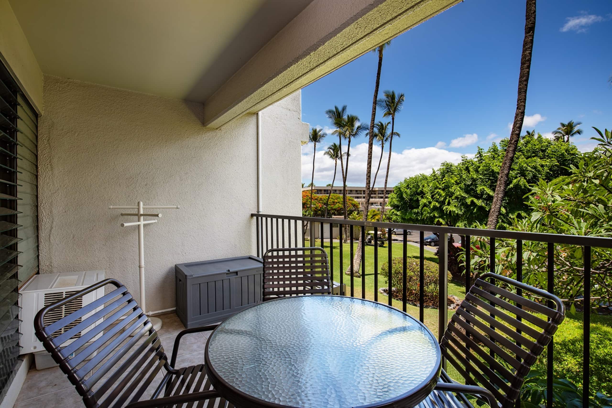 Condo in Kihei · ★4.82 · 2 bedrooms · 4 beds · 2 private baths - Image 8