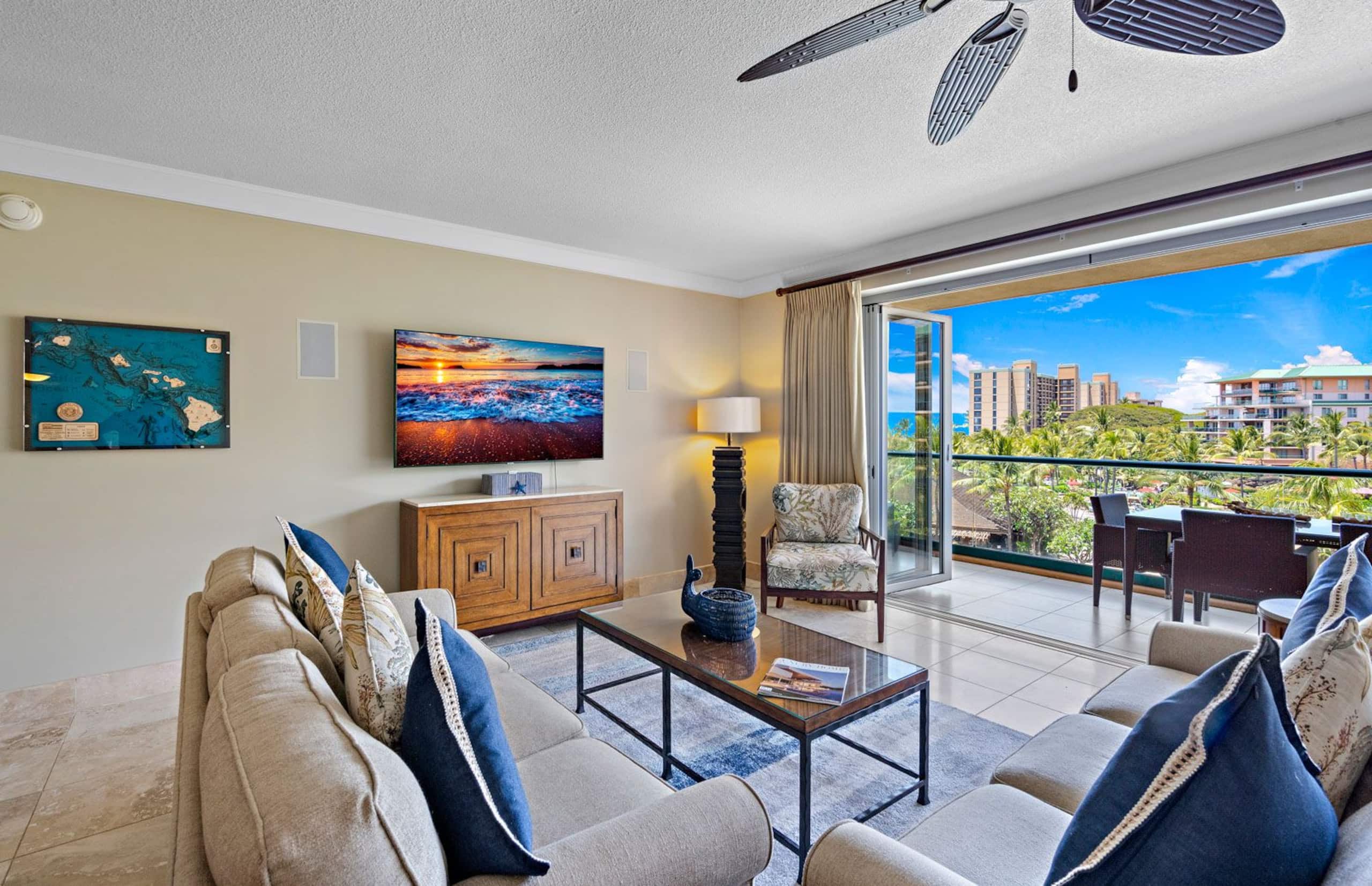 Condo in Lahaina · ★4.95 · 3 bedrooms · 5 beds · 3 baths - Image 10
