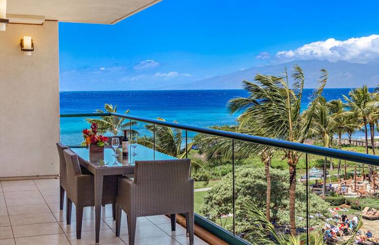 Maui Resort Rentals: Honua Kai Hokulani 403
