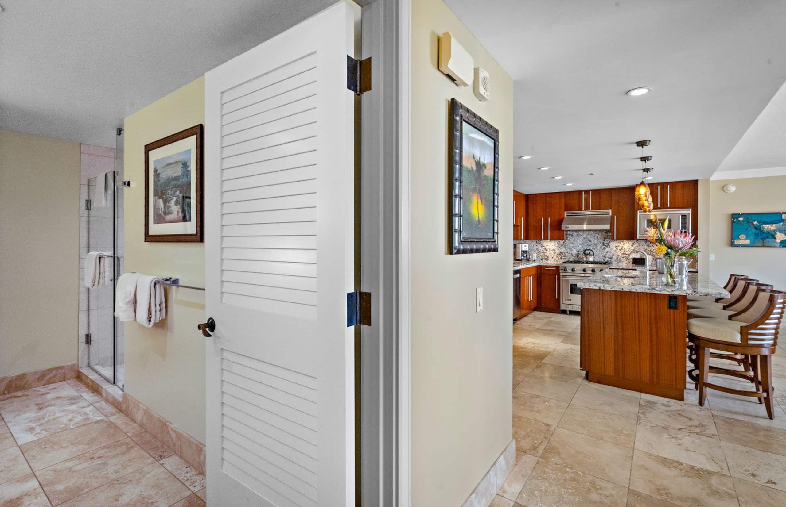 Condo in Lahaina · ★4.95 · 3 bedrooms · 5 beds · 3 baths - Image 30