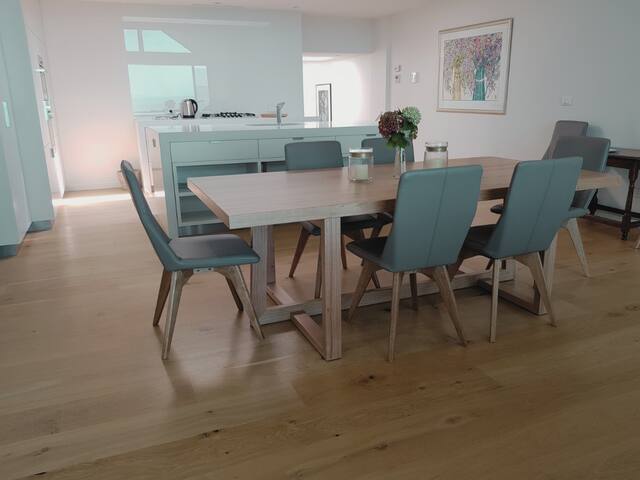 Beached Again gallery image 3