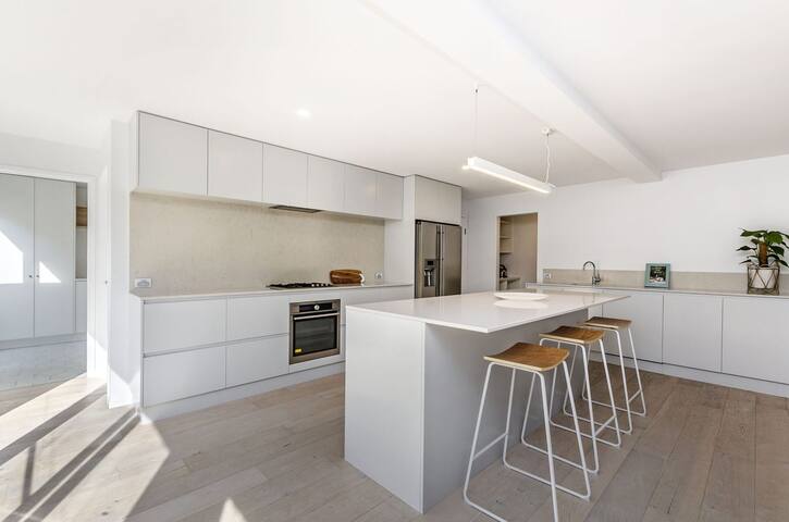 East Beach Retreat gallery image 5