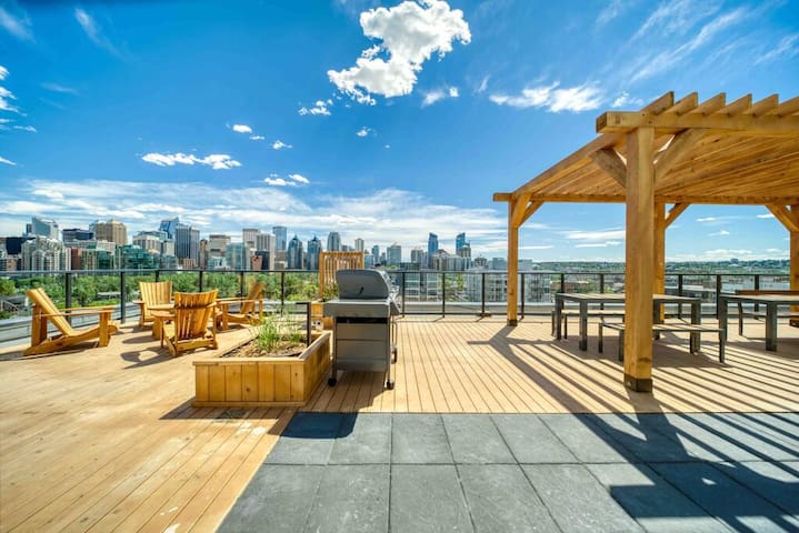 Beth - Your Key Rental Management managed Airbnb listing 1