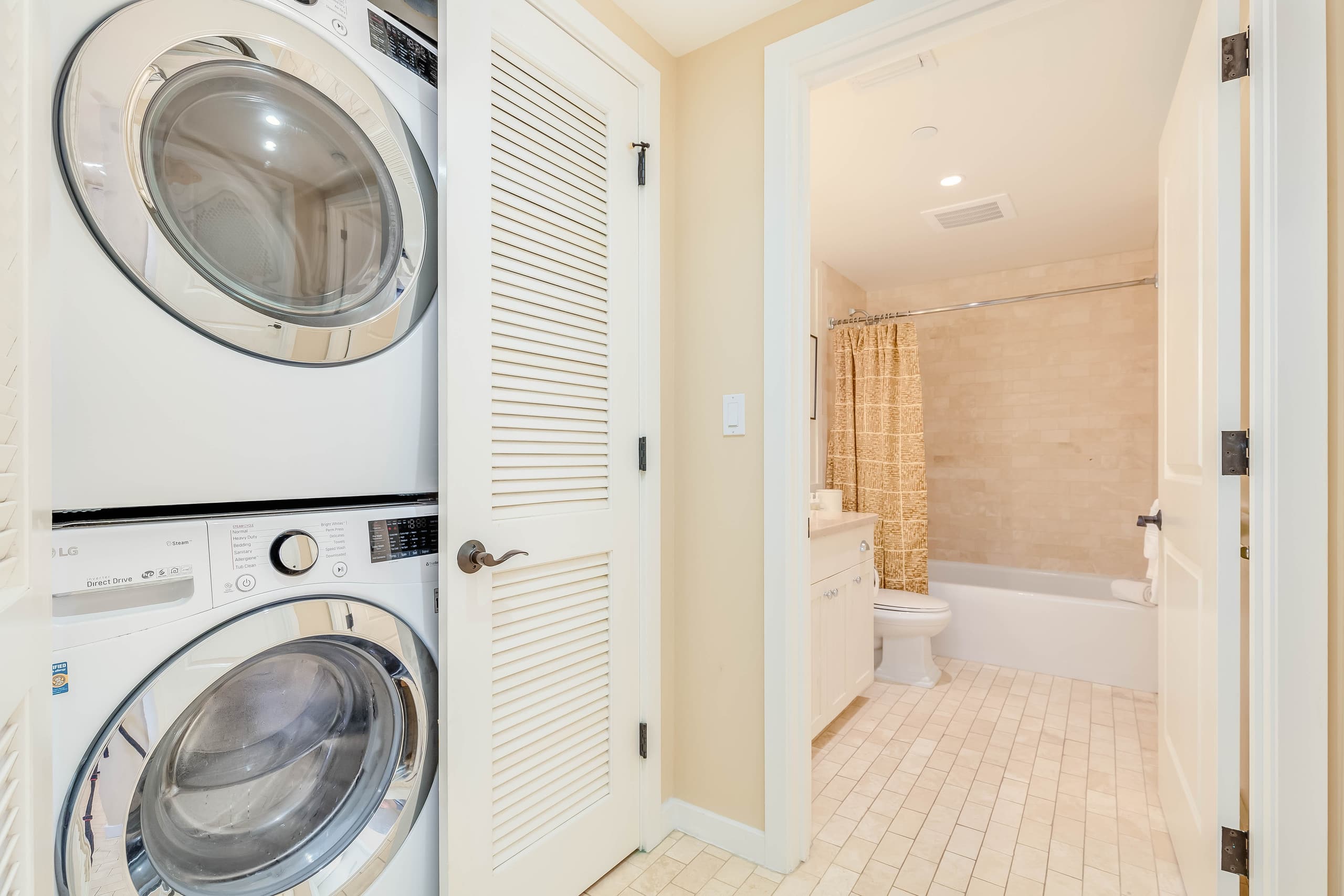 Condo in Kahuku · ★4.88 · 3 bedrooms · 3 beds · 2 shared baths - Image 22