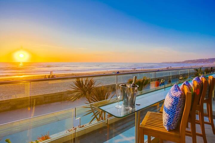 2 Combined Ocean Front Units * Exclusive Patio gallery image 5