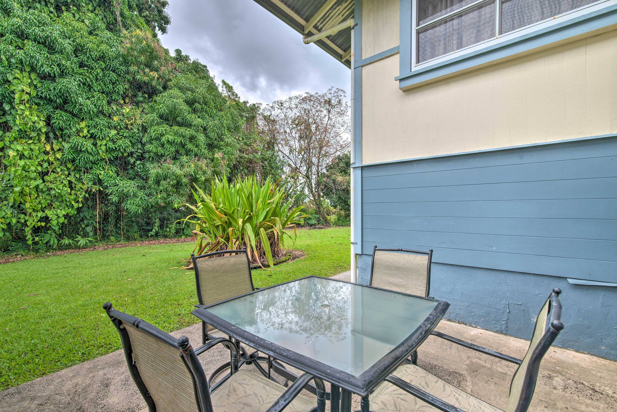 Home in Hilo · ★4.67 · 2 bedrooms · 3 beds · 1 shared bath - Image 20