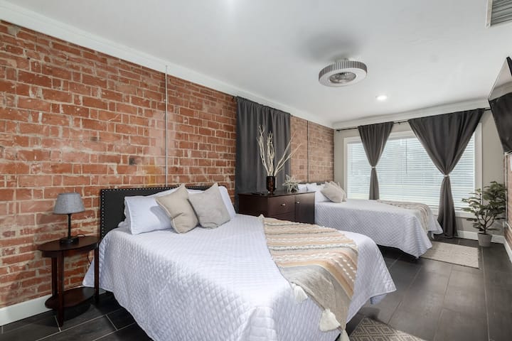 4 - та спалня 