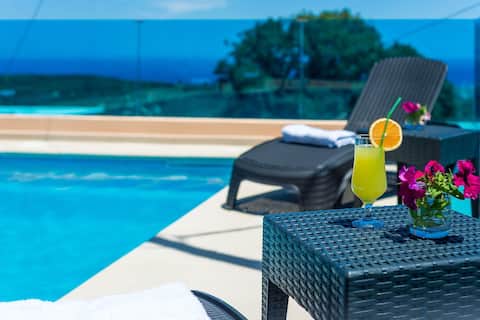 Sea Breeze & Stunning Views - Pool Dream Gem