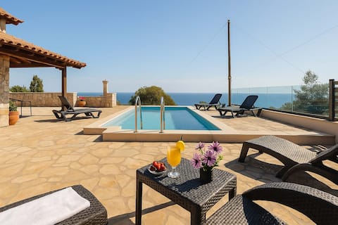Sea Breeze & Stunning Views - Pool Dream Gem