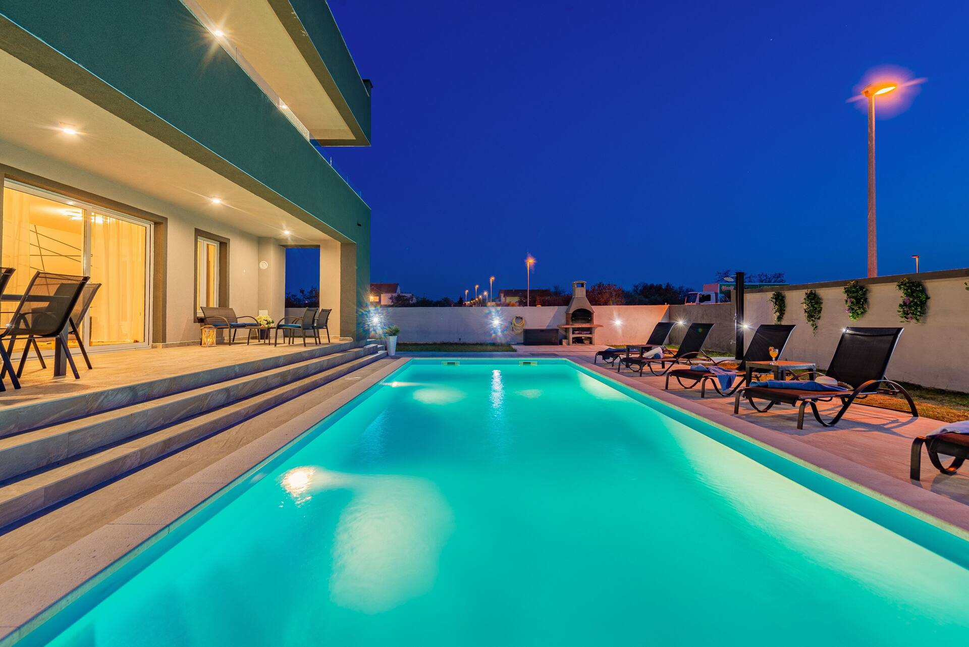 Villa Tia with heated pool & jacuzzi — foto 3