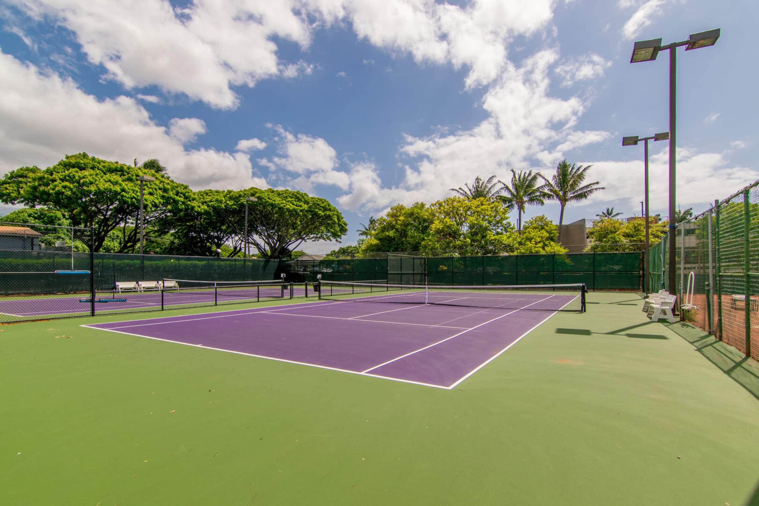 Condo in Lahaina · ★4.86 · 1 bedroom · 2 beds · 1 private bath - Image 25