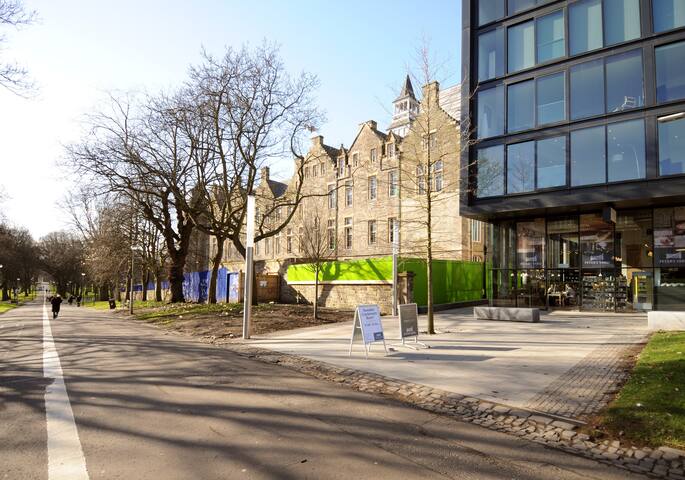 Simpsons Loan [273] gallery image 3