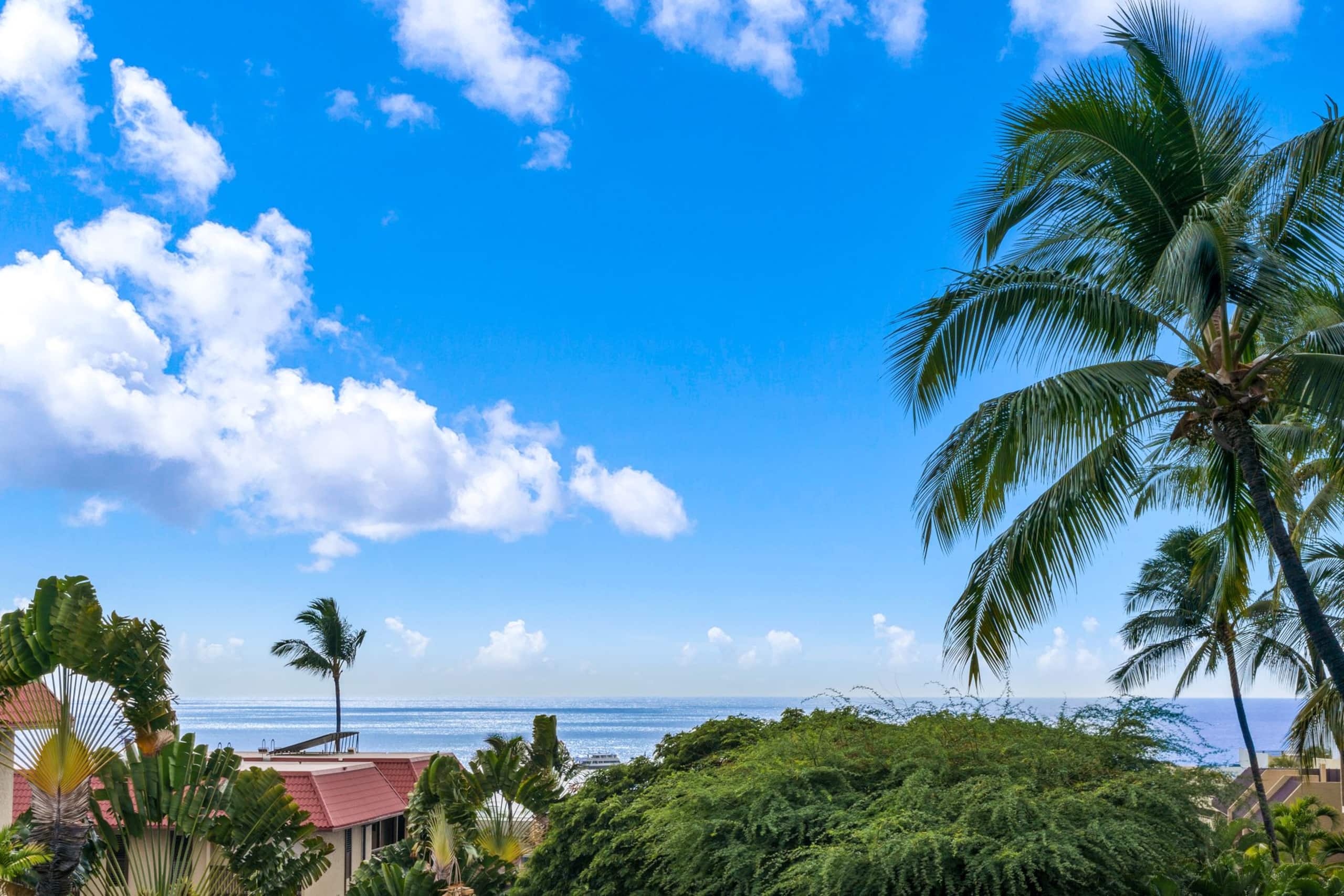 Condo in Kailua-Kona · ★4.88 · 1 bedroom · 2 beds · 2 shared baths - Image 41