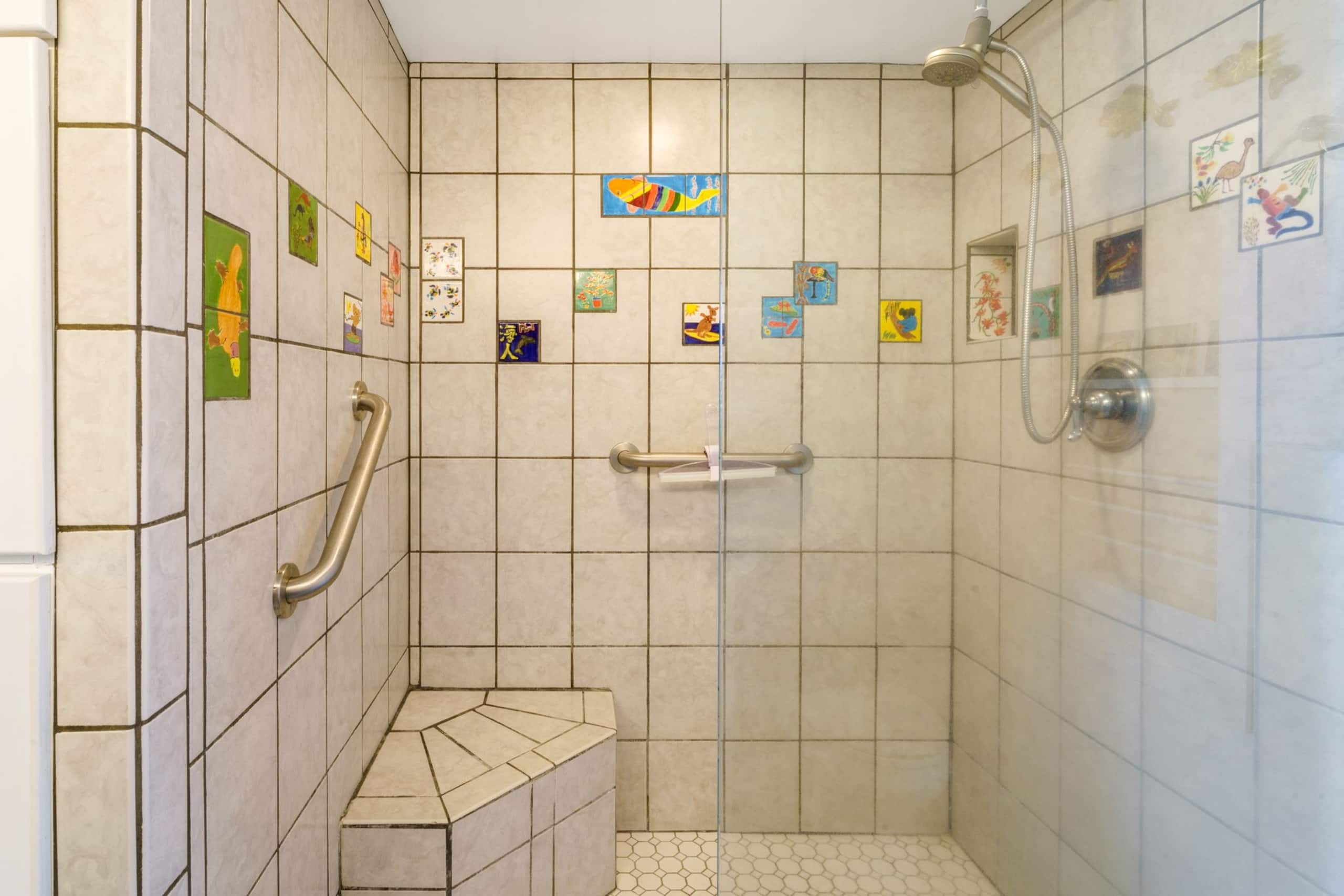 Condo in Kailua-Kona · ★4.88 · 1 bedroom · 2 beds · 2 shared baths - Image 29