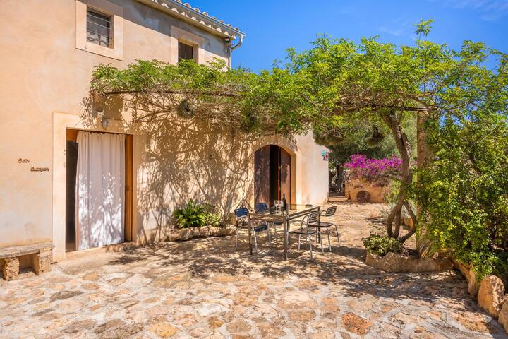 Son Sunyer gallery image 5