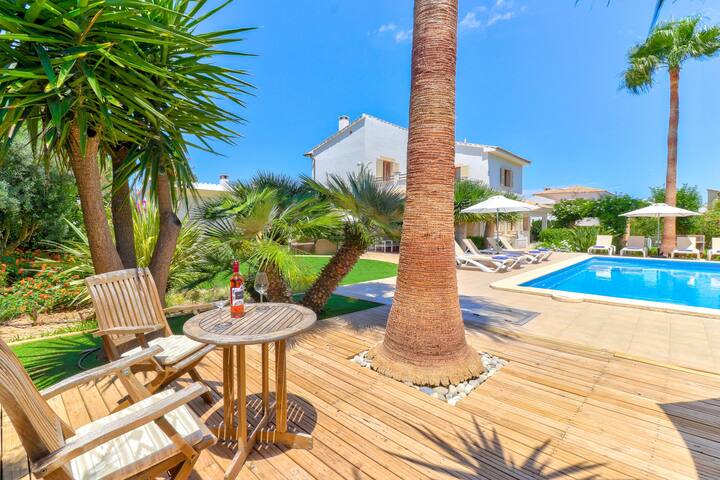 Llenaire Nine gallery image 5