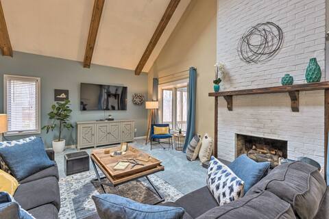 Modern Home: Deck, BBQ, Games, Fire Pit, & More!