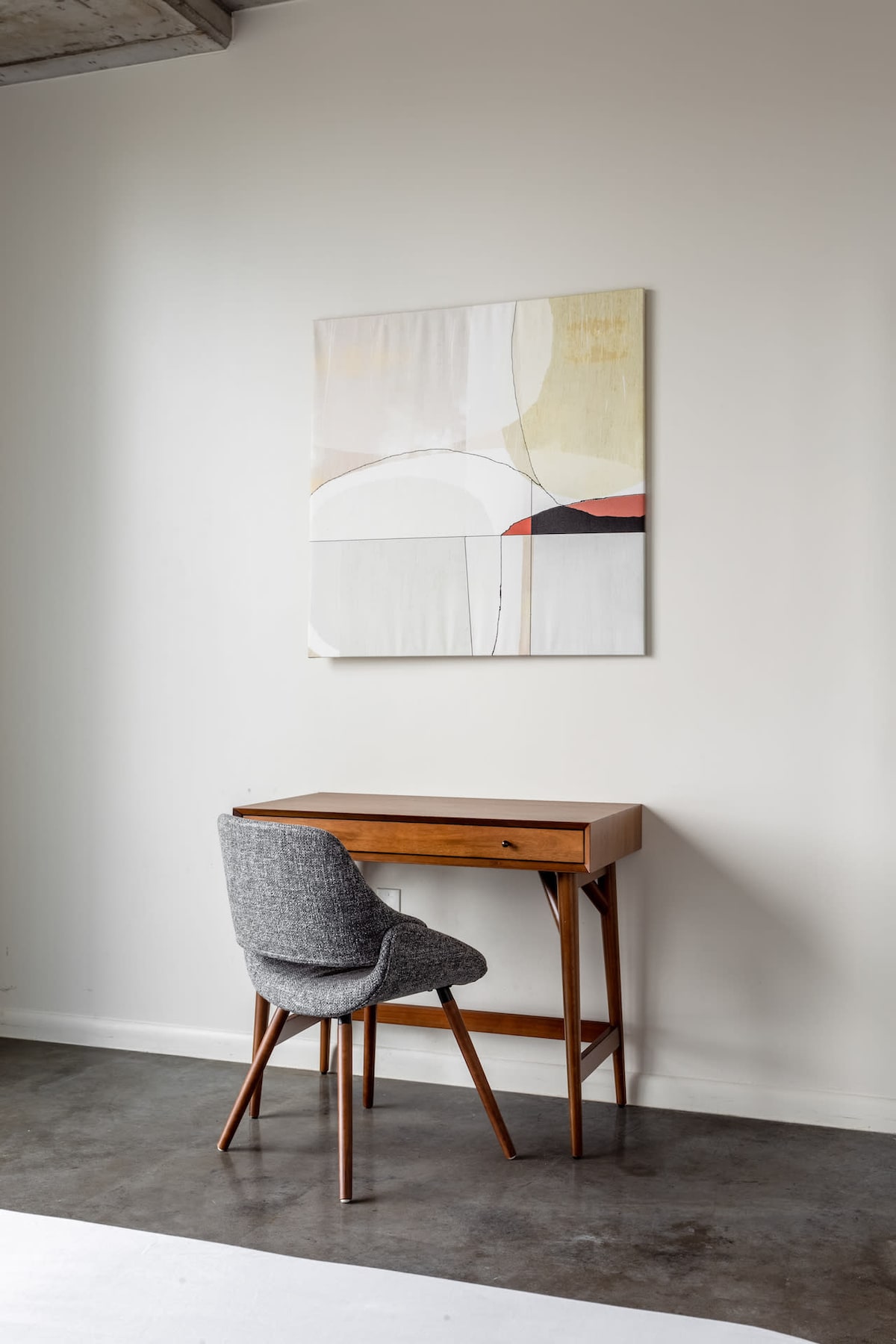 Kasa | Renovated Kitchen, Pool Access | 2nd Street