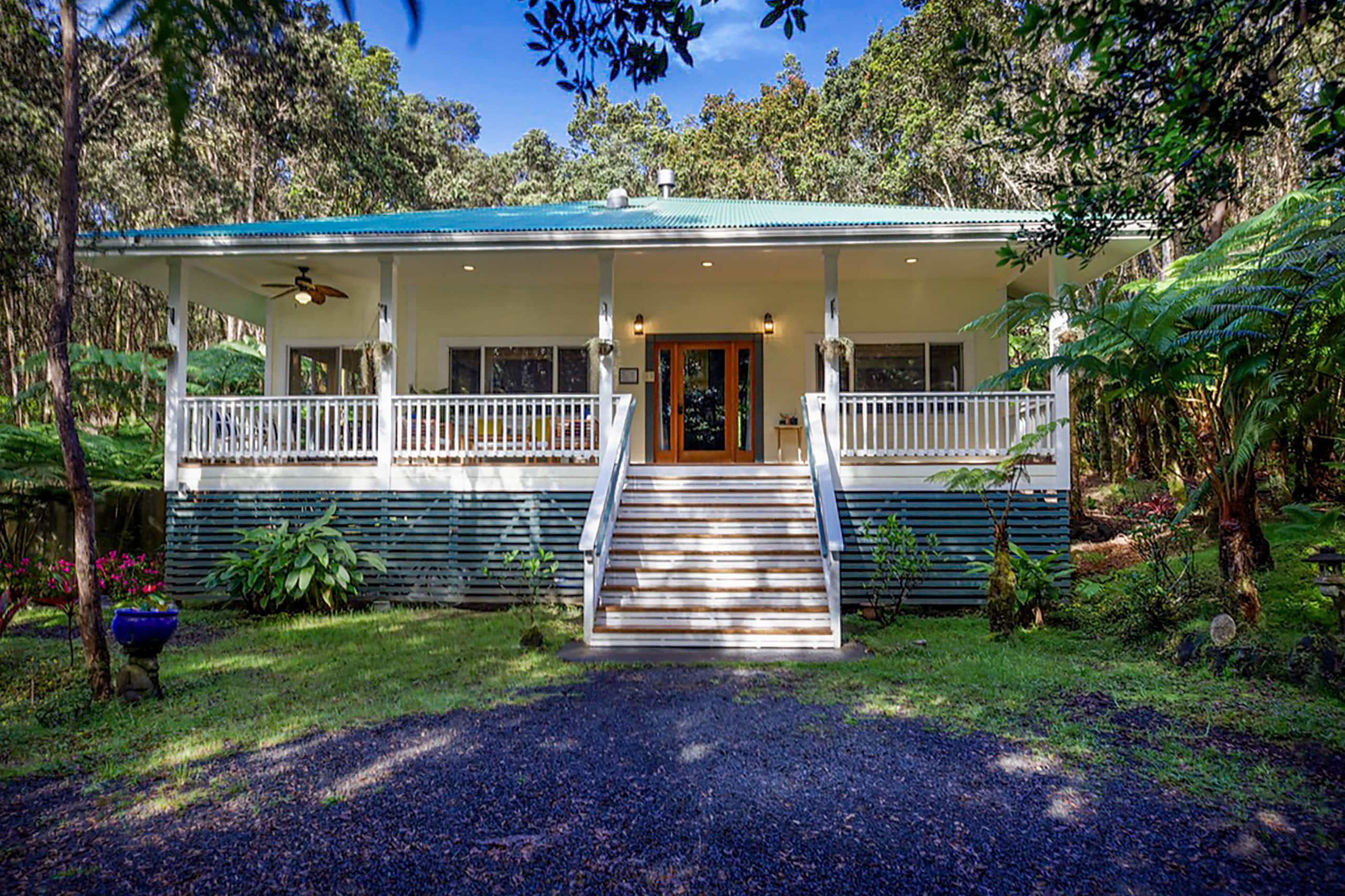 Home in Volcano · ★4.92 · 2 bedrooms · 2 beds · 1.5 baths - Image 1