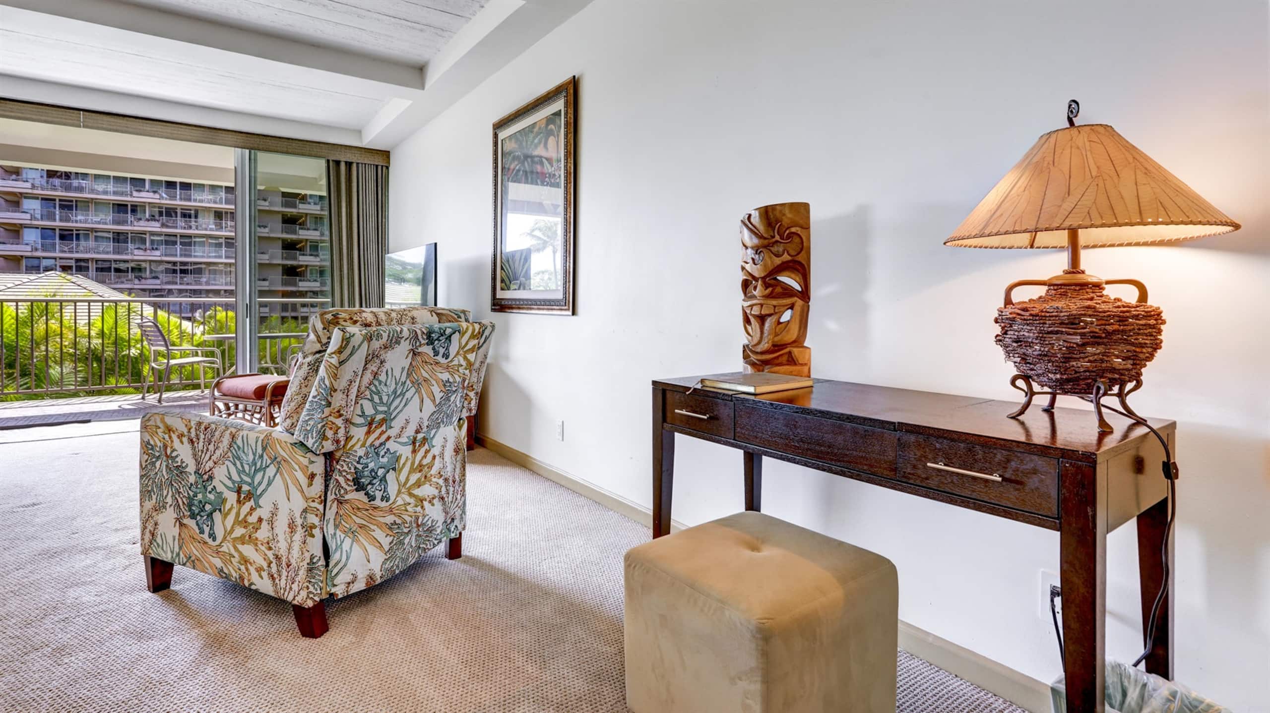 Condo in Lahaina · ★4.71 · 1 bedroom · 2 beds · 1 bath - Image 7