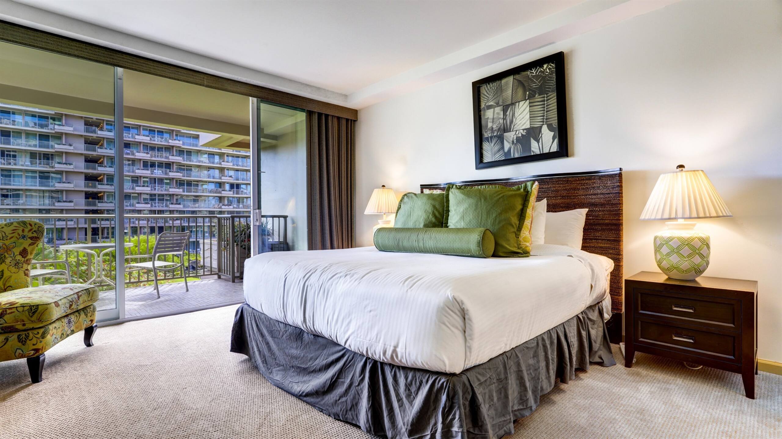Condo in Lahaina · ★4.71 · 1 bedroom · 2 beds · 1 bath - Image 19