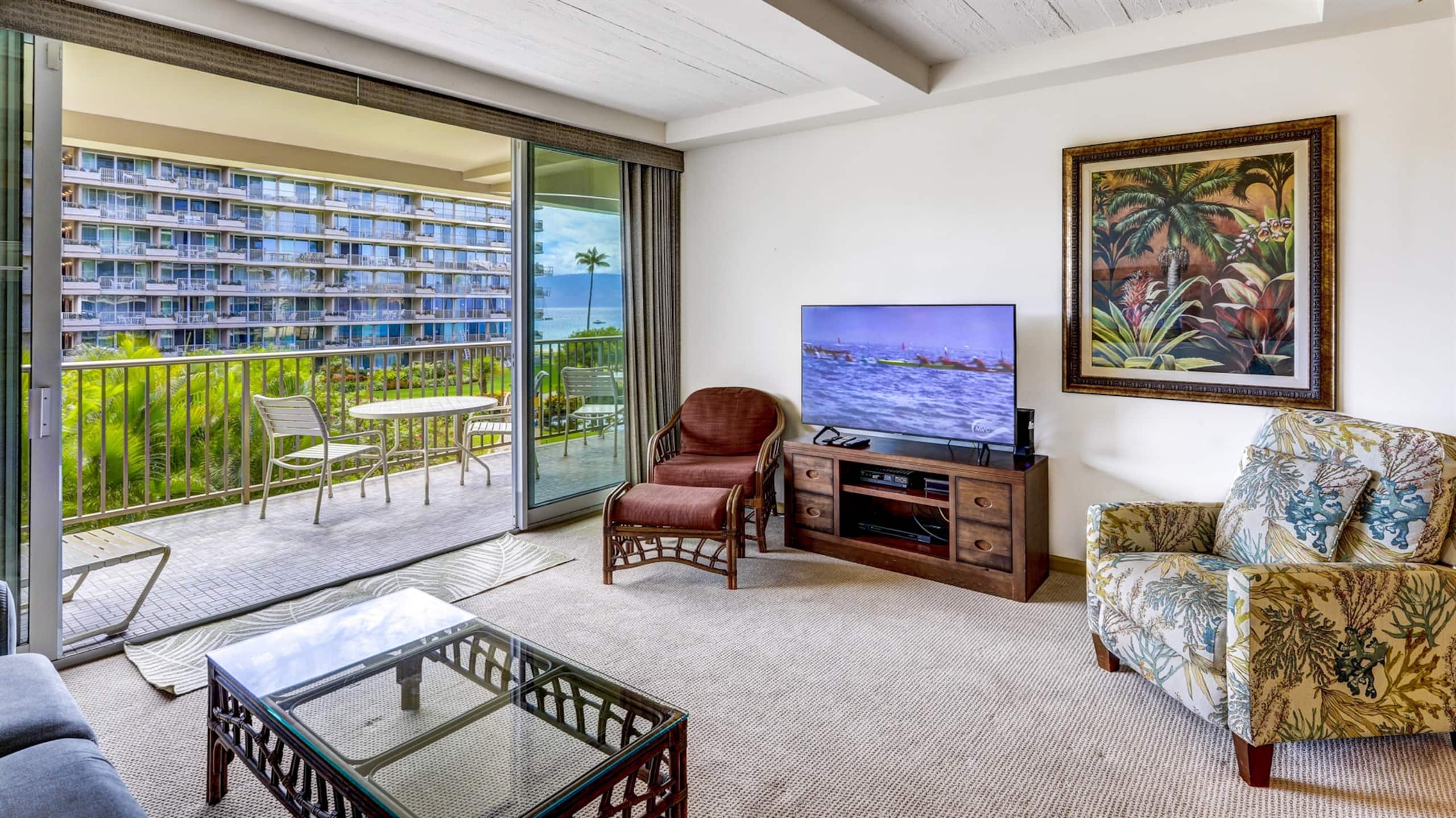 Condo in Lahaina · ★4.71 · 1 bedroom · 2 beds · 1 bath - Image 10