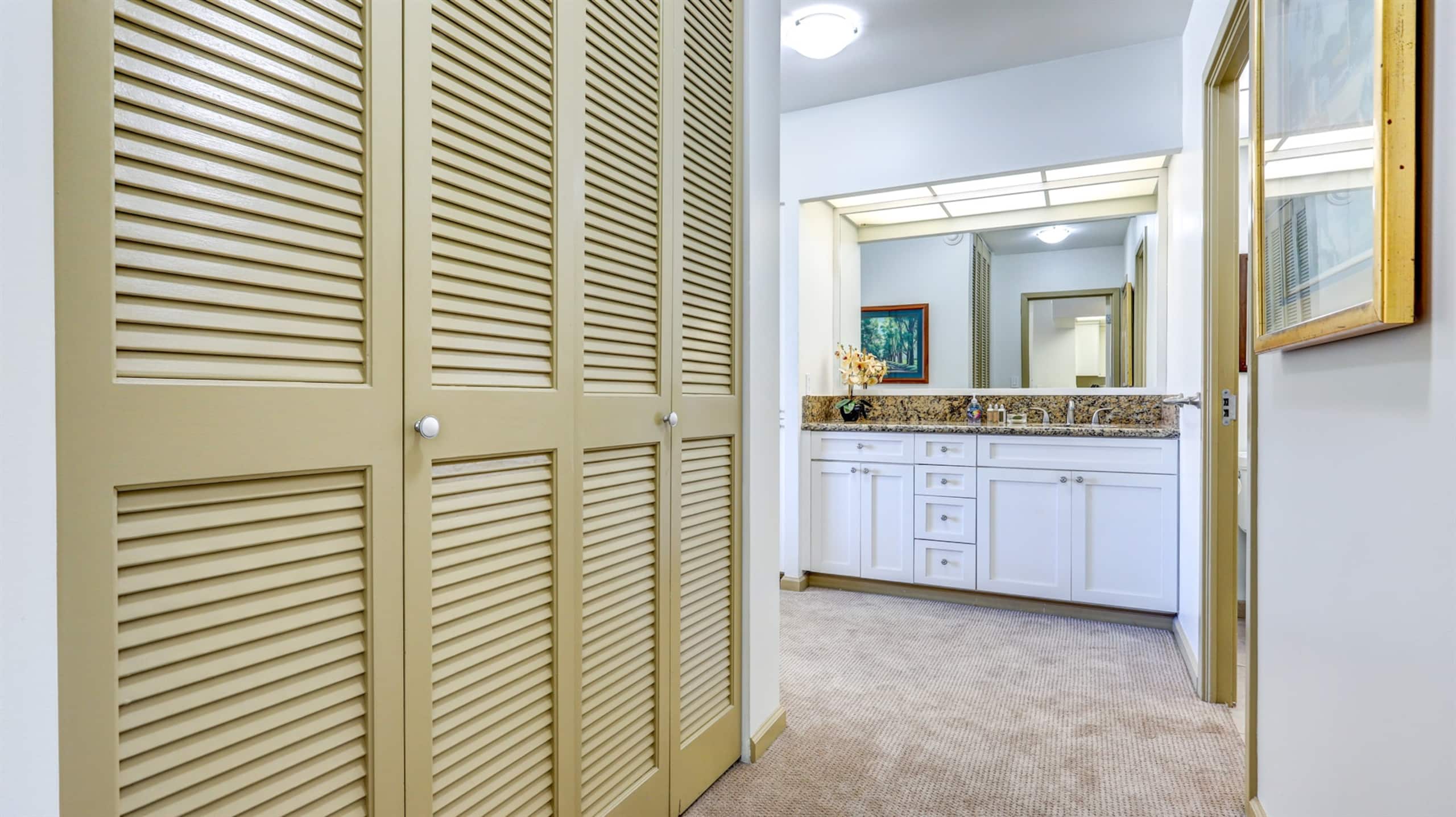 Condo in Lahaina · ★4.71 · 1 bedroom · 2 beds · 1 bath - Image 18