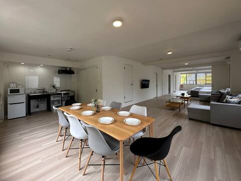 2 BR Apt, Near Itsukushima Shrine, For 12 Ppl