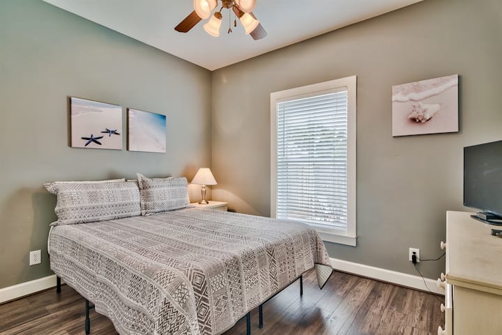 חדר שינה זוגי מס '2 בקומה הראשית