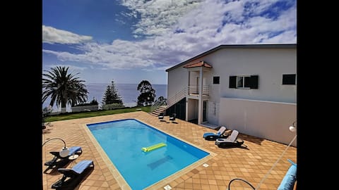 Villa Prainha by LovelyStay