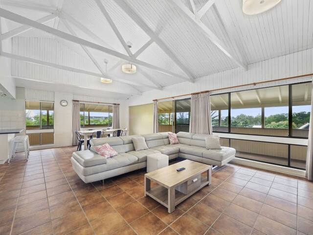 Verandah Sunrise gallery image 4