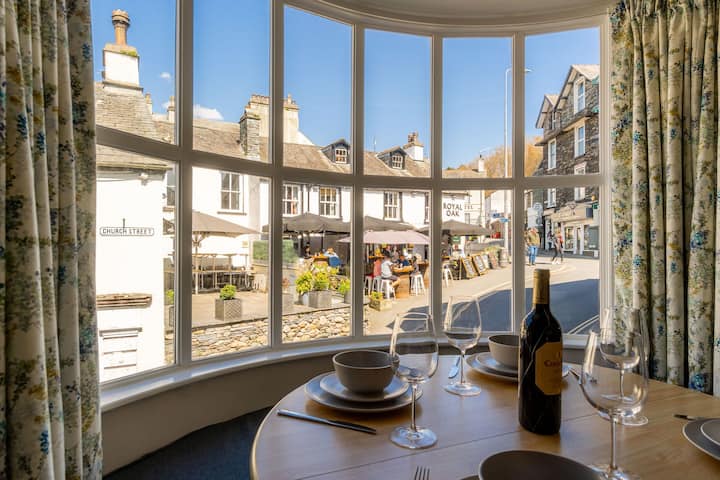 1 Wordsworth's Stamp House, Central Ambleside - Ambleside