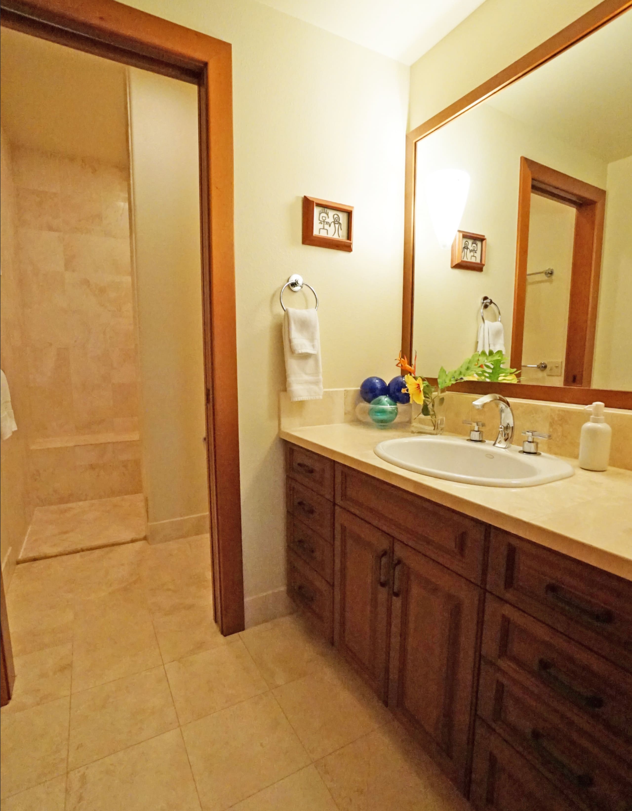 Condo in Waimea · ★4.8 · 3 bedrooms · 4 beds · 3.5 baths - Image 17
