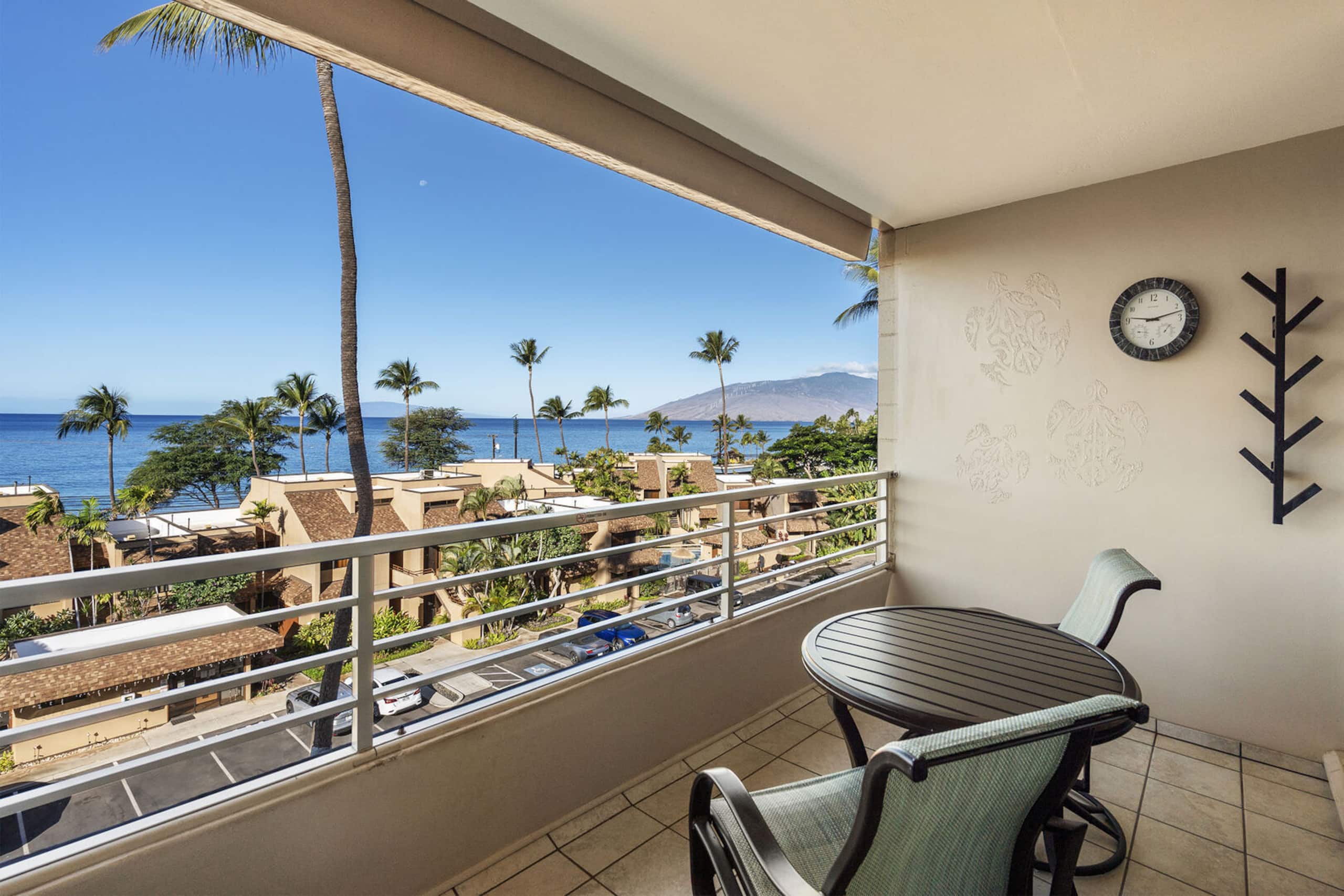 Condo in Kihei · ★4.67 · 1 bedroom · 2 beds · 1 private bath - Image 10