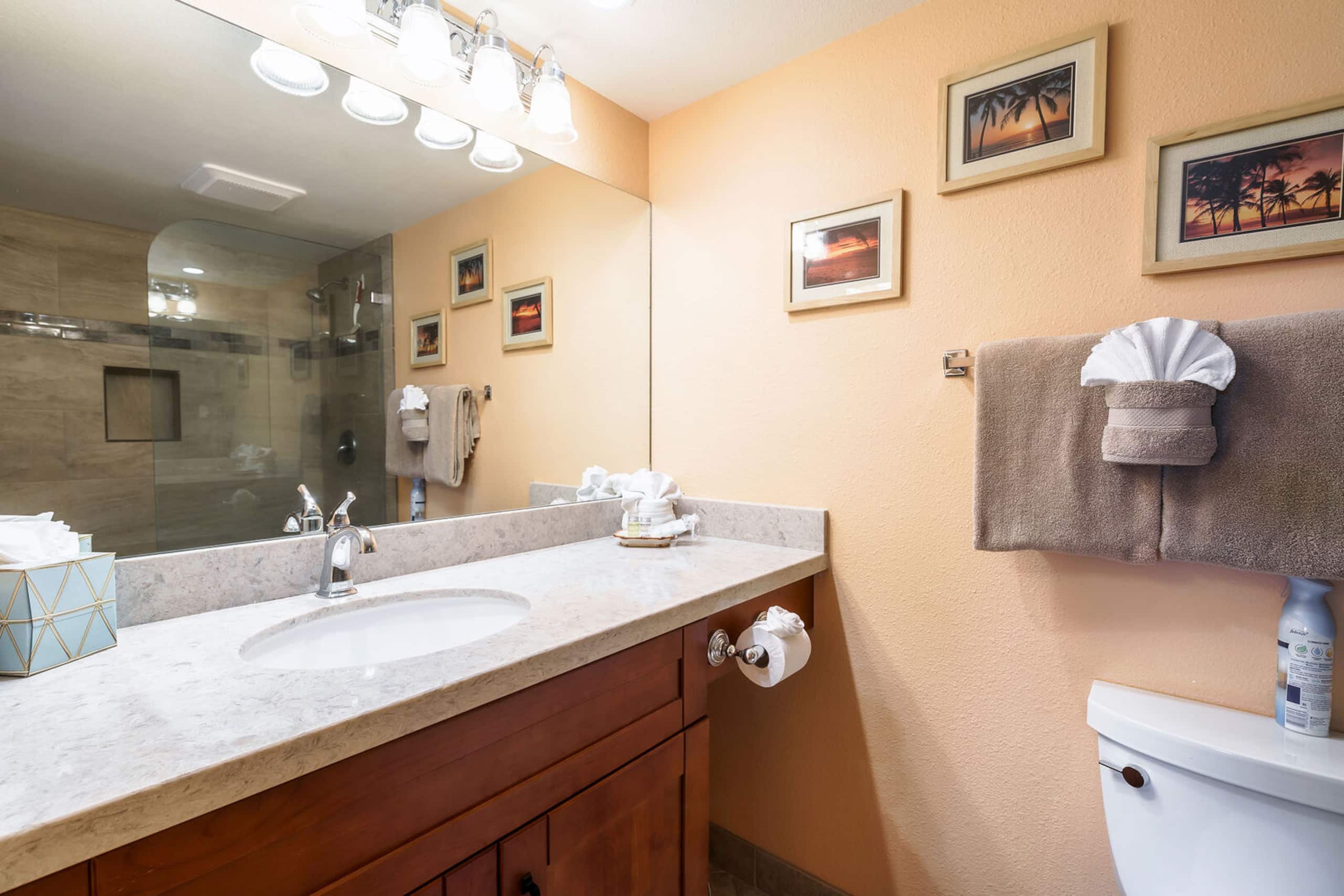 Condo in Kihei · ★4.86 · 1 bedroom · 2 beds · 2 private baths - Image 23