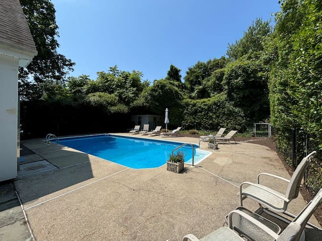 Chatham Rentals managed Airbnb listing 1