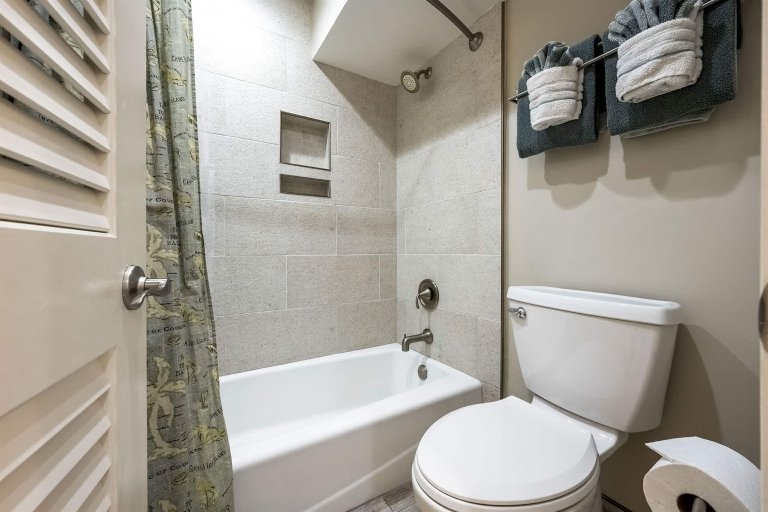 Condo in Kihei · ★4.98 · 2 bedrooms · 3 beds · 2 private baths - Image 20