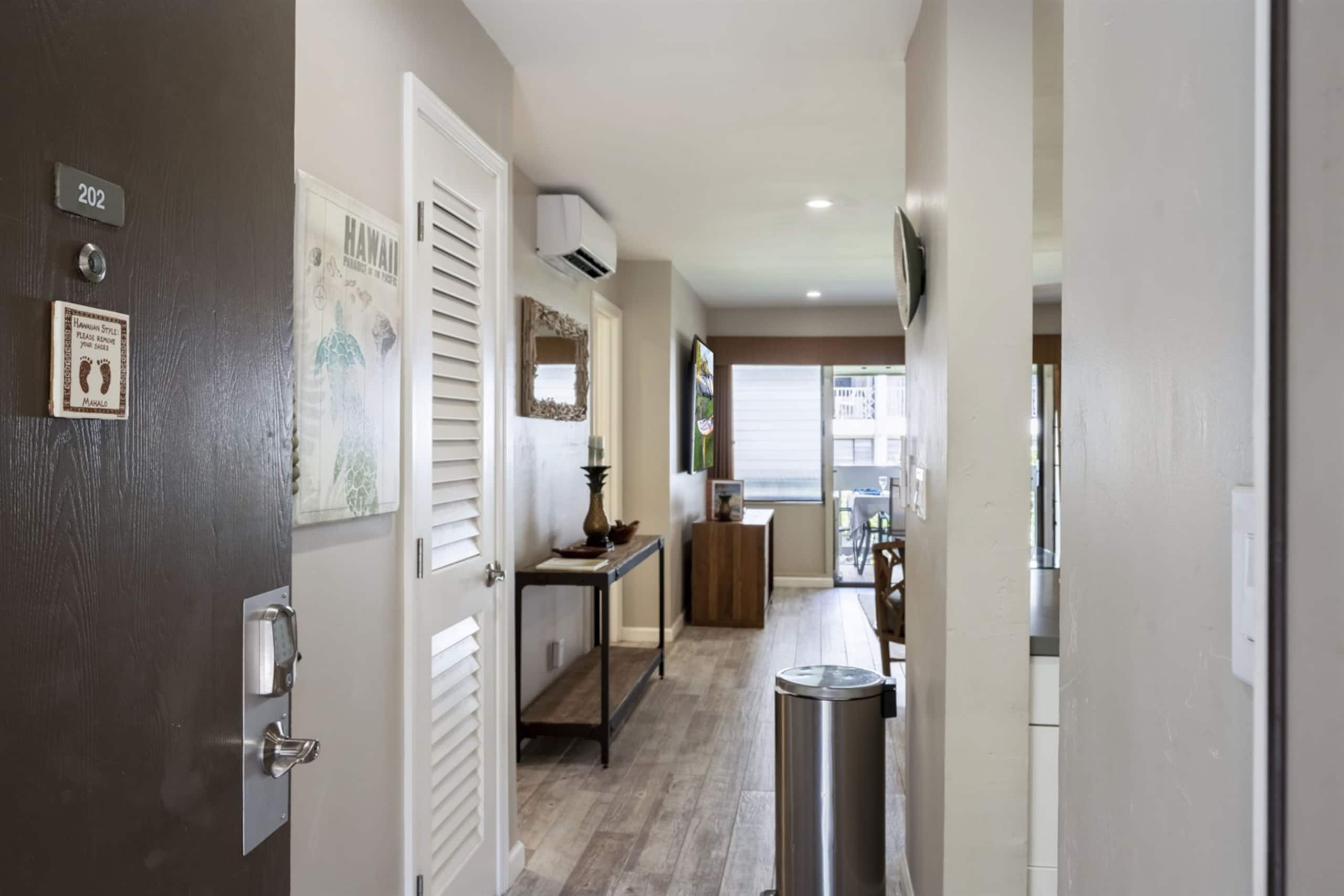 Condo in Kihei · ★4.98 · 2 bedrooms · 3 beds · 2 private baths - Image 36