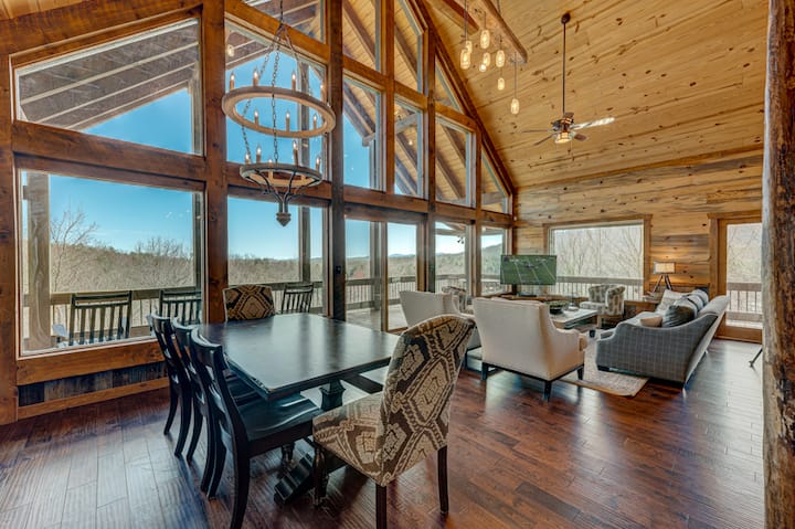 The Nest - Long Range Views, Pool Table, Ping Pong - Blue Ridge, GA