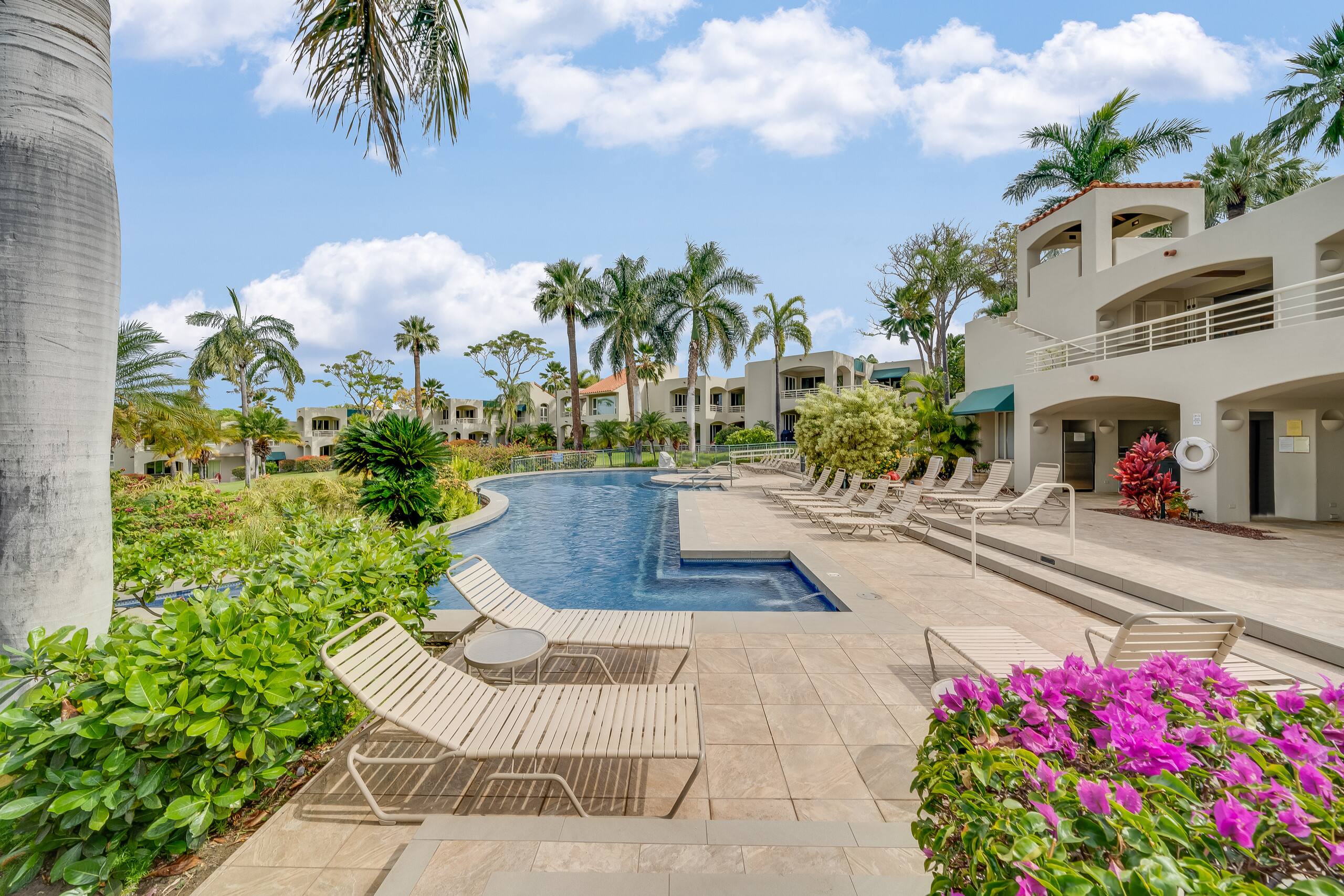 Condo in Kihei · ★4.9 · 1 bedroom · 2 beds · 2 baths - Image 30