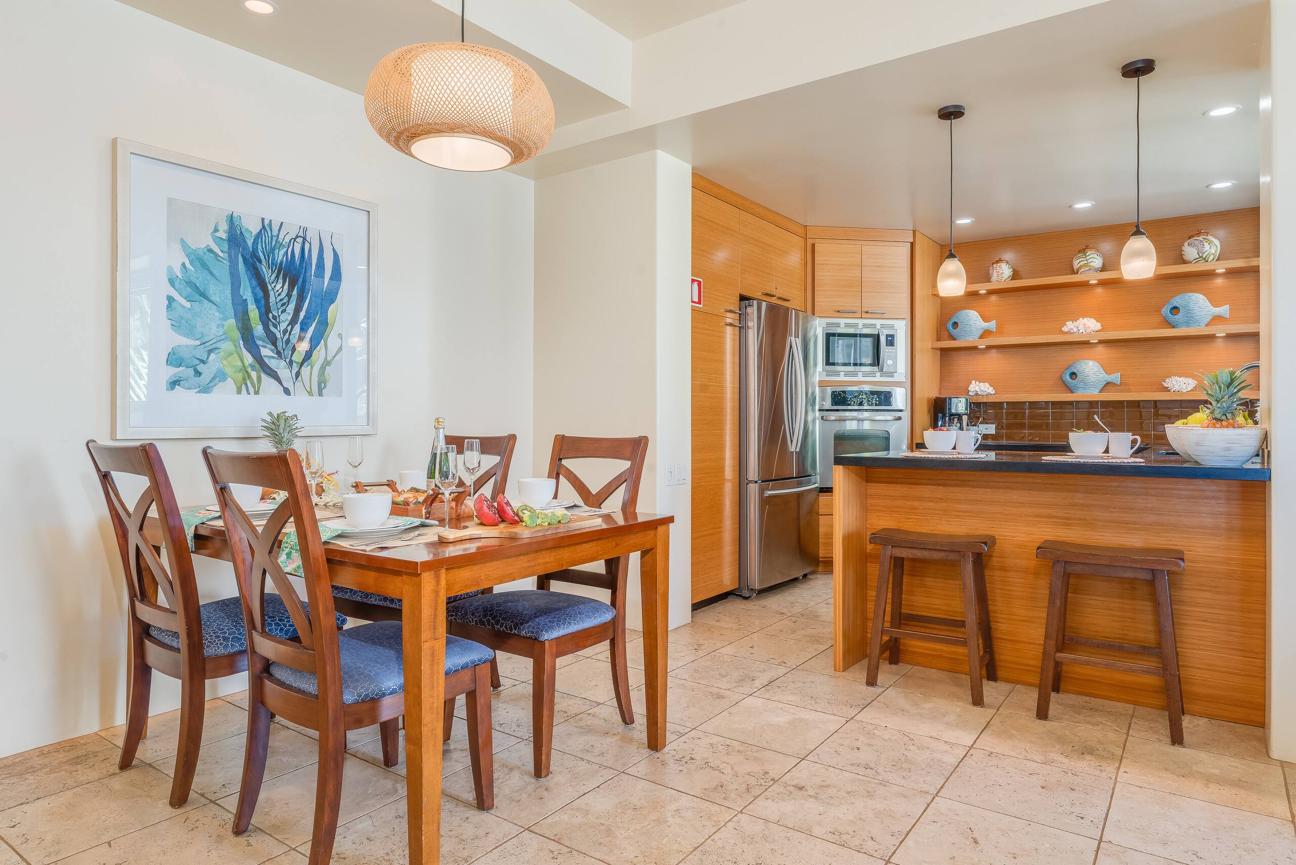 Condo in Kihei · ★4.9 · 1 bedroom · 2 beds · 2 baths - Image 11