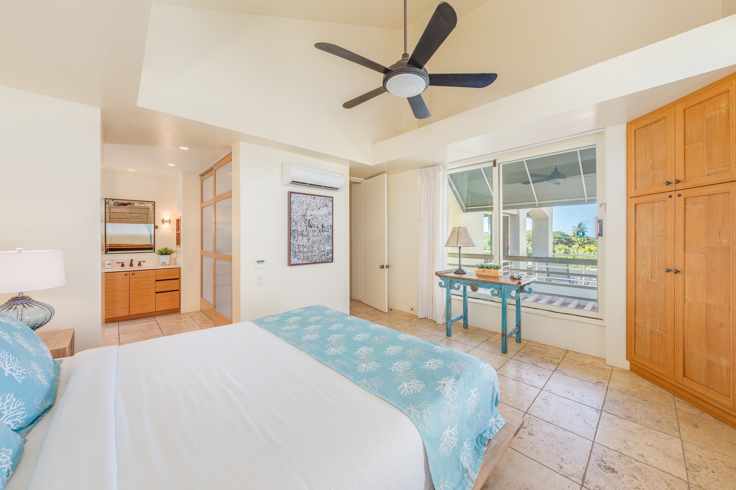 Condo in Kihei · ★4.9 · 1 bedroom · 2 beds · 2 baths - Image 18