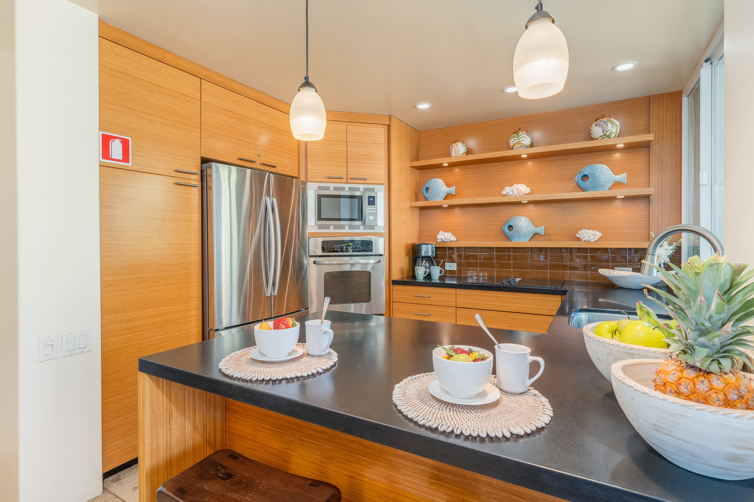 Condo in Kihei · ★4.9 · 1 bedroom · 2 beds · 2 baths - Image 6