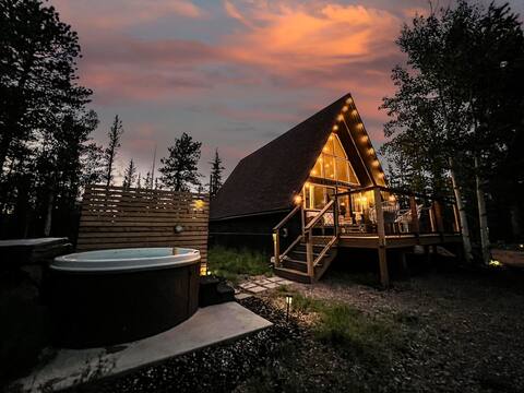 Rainbow Trail /A\ Frame with Hot Tub! Fireplace!