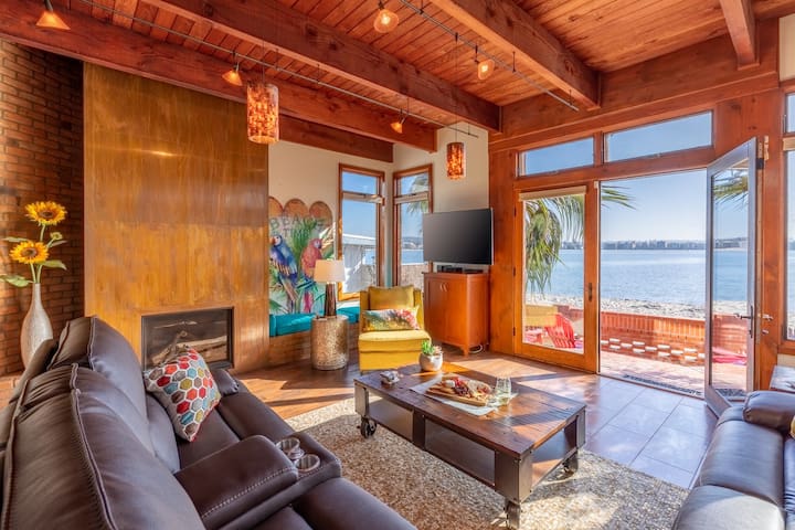 Waterfront Views – Bayside Breeze gallery image 2