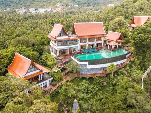 Beachside haven Villa Riva, 7BR, Laem Noi w/ chef