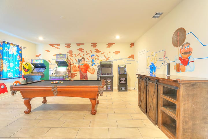 Disney Resort Villa! • Themes/pool-spa & Theater+ - Kissimmee, FL