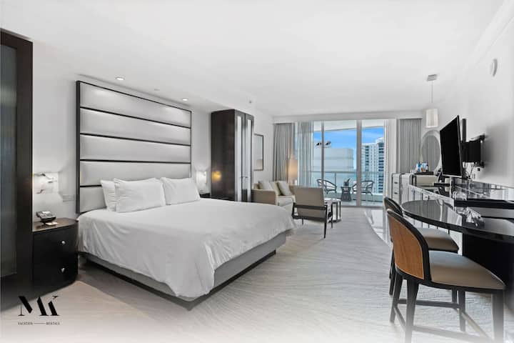 Fontainebleau Resort|balcony W/ Bay + Ocean View - Miami Beach