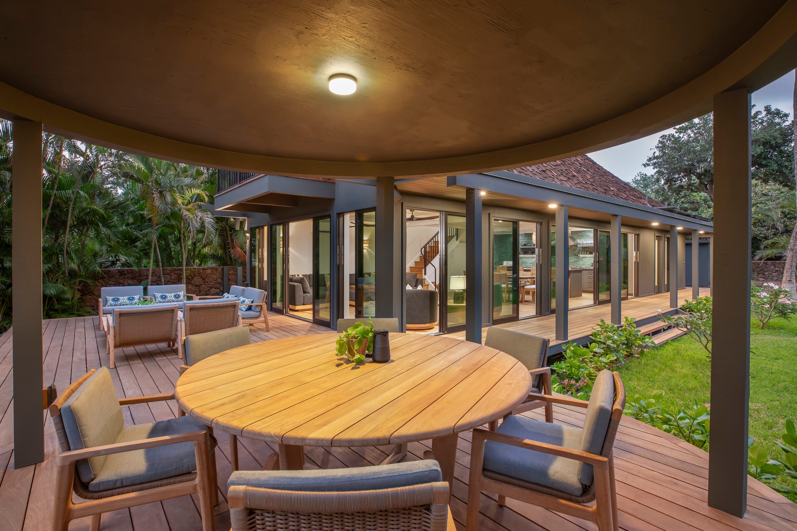 Home in Waimea · ★5.0 · 4 bedrooms · 8 beds · 4.5 baths - Image 8