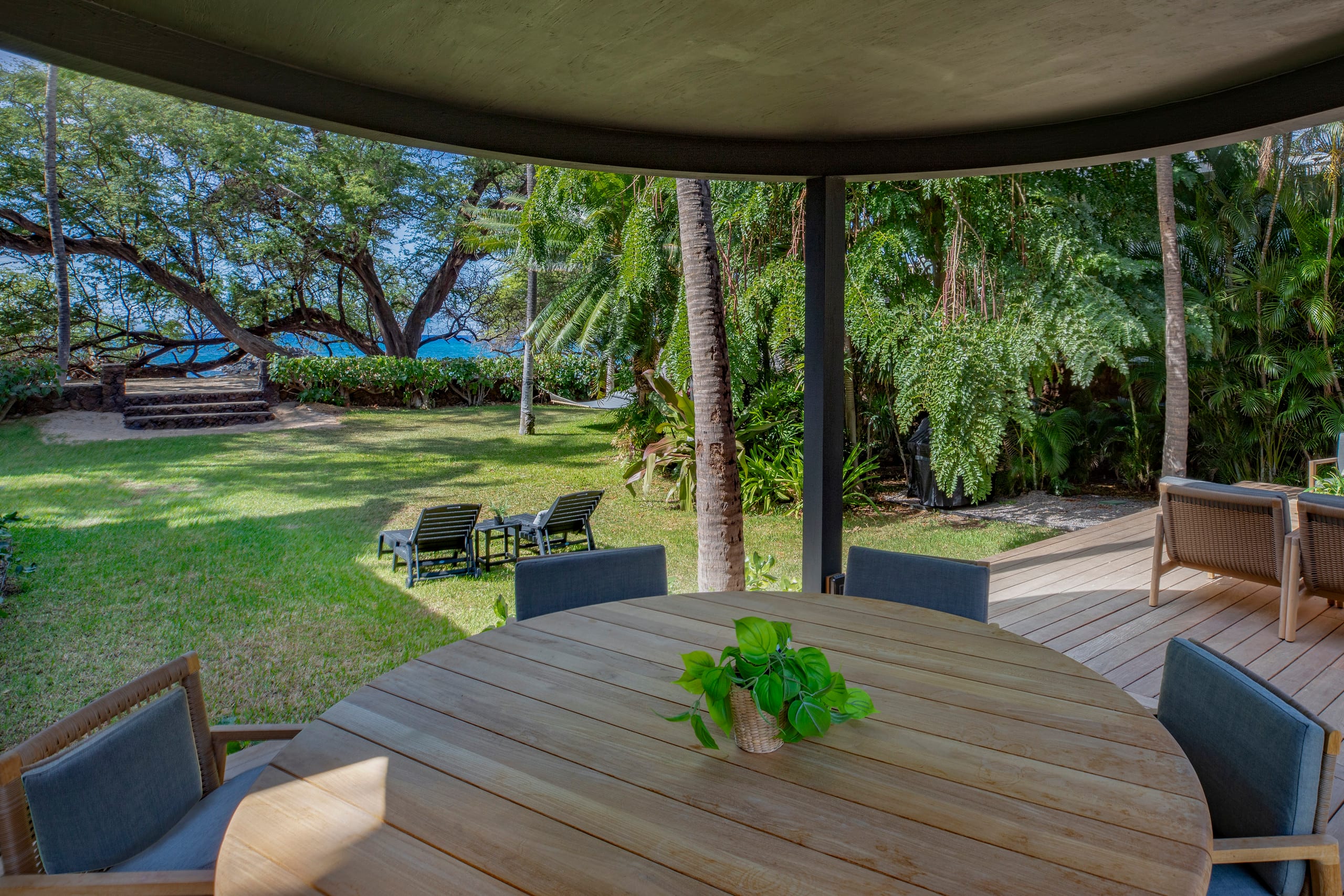 Home in Waimea · ★5.0 · 4 bedrooms · 8 beds · 4.5 baths - Image 16